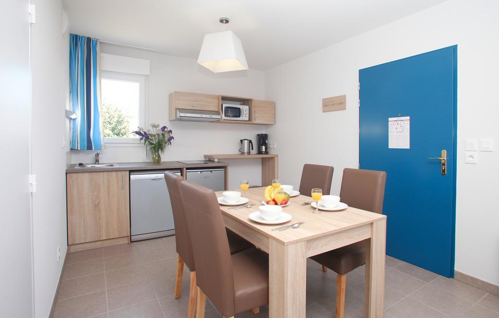 Residence Odalys Les Iles Du Morbihan Baden Exterior photo